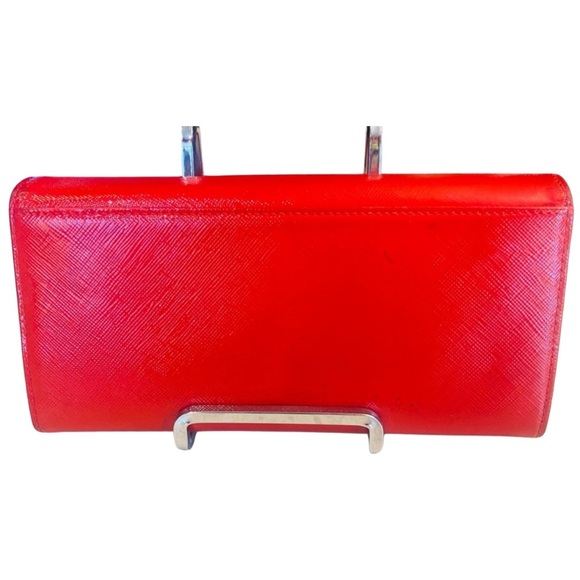 MCM Red w/Golden Hardware Long Trifold Wallet: M9376, EUC - Picture 2 of 10